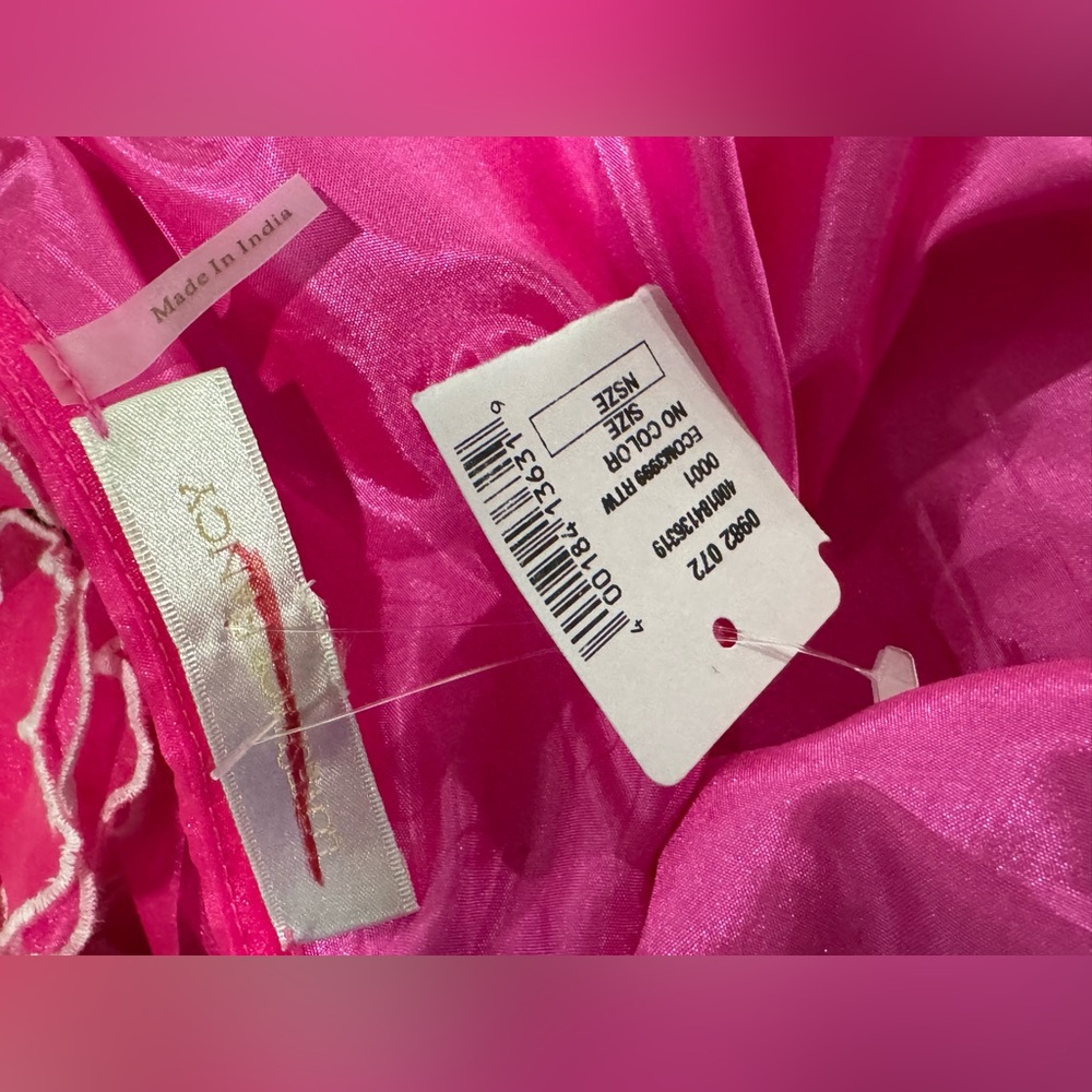 $395 LoveShackFancy
Women's Pink Chaya Dress size S - Picture 11 of 11